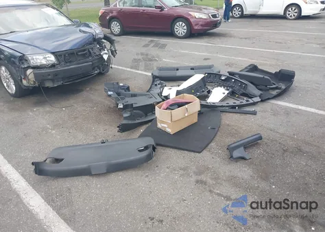 2021 Chevrolet Trailblazer Fwd Rs z USA, uszkodzony, nr VIN KL79MTSL4MB115101